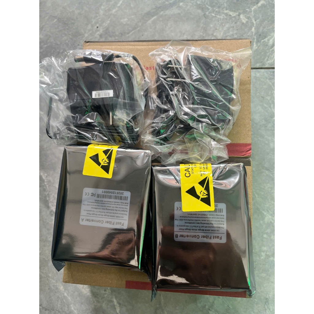 Bộ Converter Quang Netlink HTB-3100/AB (Gồm2 converter,2nguồn)