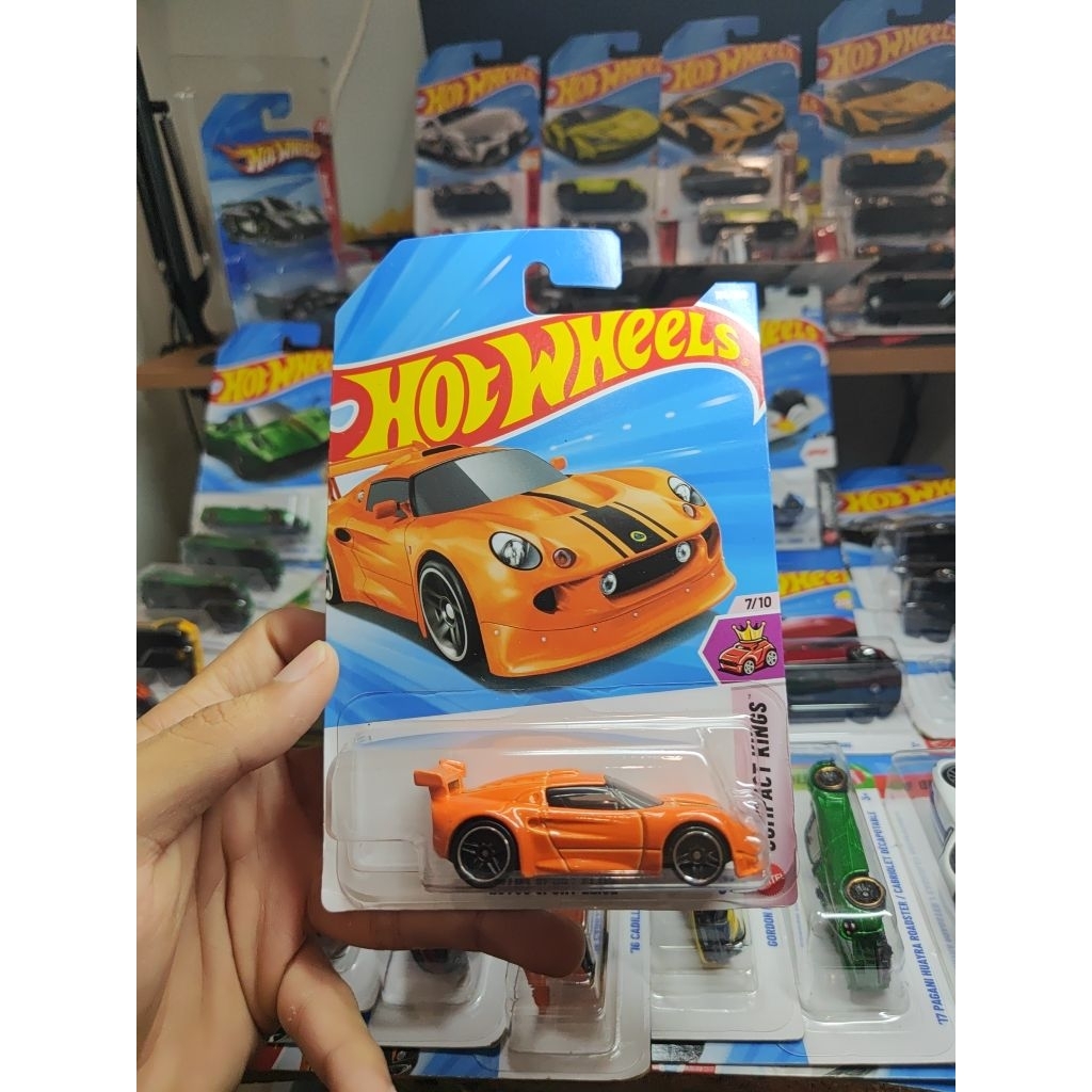 Hot Wheels basic Lotus Sport