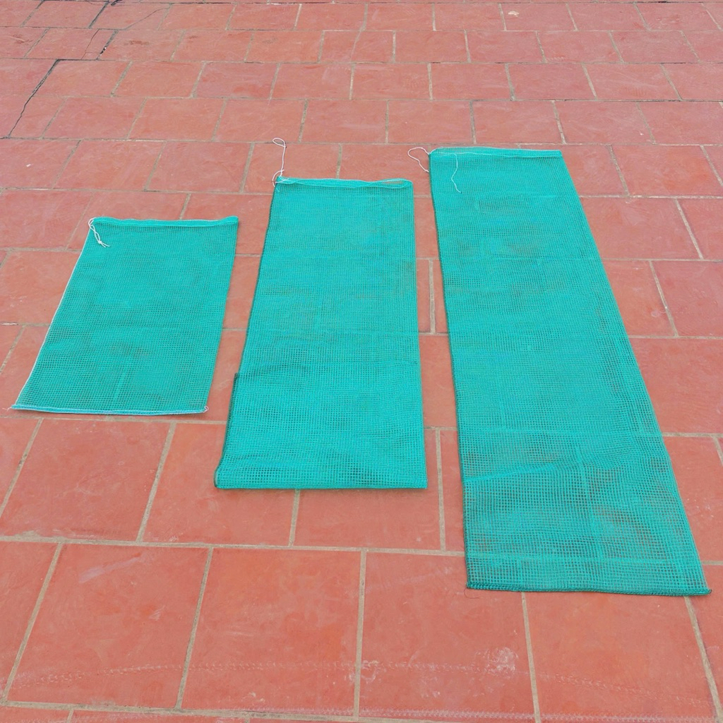 Túi đựng cá cước chã nhà e có nhiều ạ Hàng nhà e tự sản xuất ạ Có các size 60x80  60x1m  60x1m2  60x