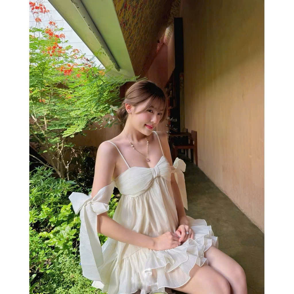 [SẴN/ CÓ MÚT ĐỆM] ĐẦM VÁY BABYDOLL HỞ LƯNG DÁNG XOÈ TAY BUỘC THẮT NƠ ĐI BIỂN SIÊU XINH 2MONDAY V67 | BigBuy360 - bigbuy360.vn
