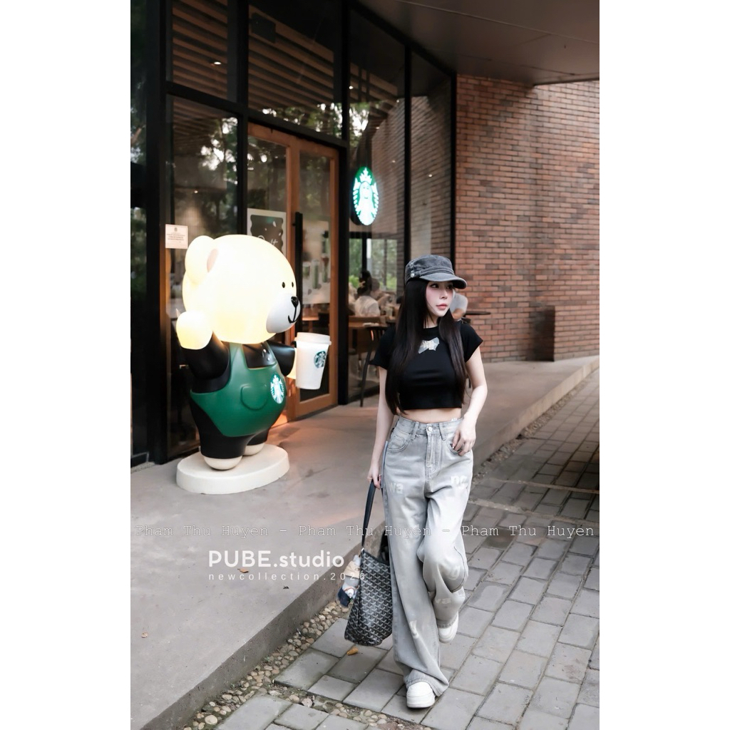 Áo babytee Wang và quần bò Wang