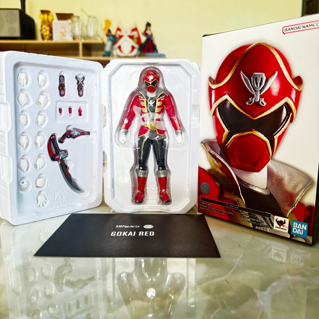 SHF Gokai Red 2.0 mô hình Bandai cao cấp Gokai red chiến độ hải tặc