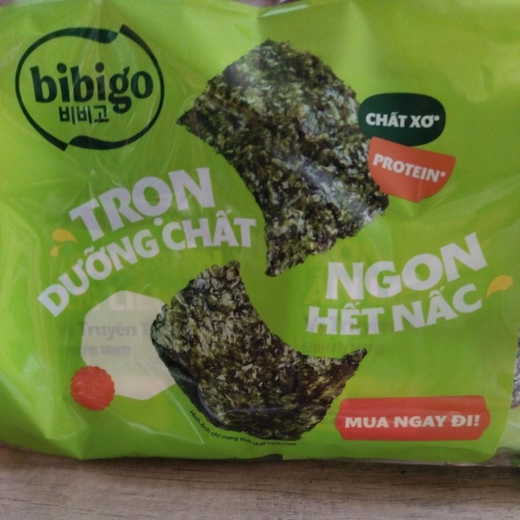 Rong biển sấy ăn liền Hàn Quốc vị dầu mè Bibigo
