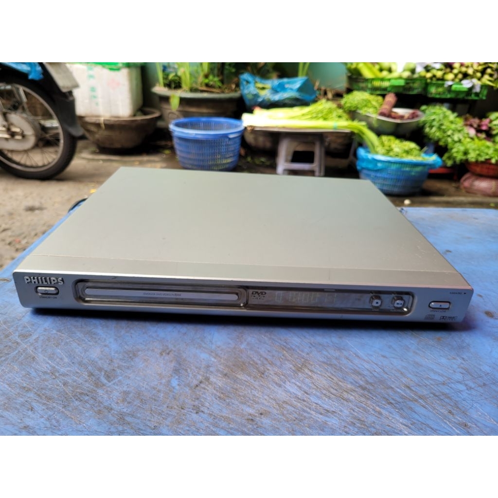 Philips DVD-625K/691 Karaoke/DVD/VCD/CD/MP4/MP3 Player còn rất đẹp 😍. Hàng đã qua sử dụng, chính hãn