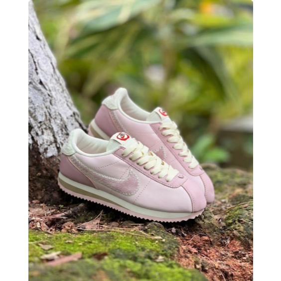 Giày Sneaker Nike Cortez "Valentine's Day - 2025"