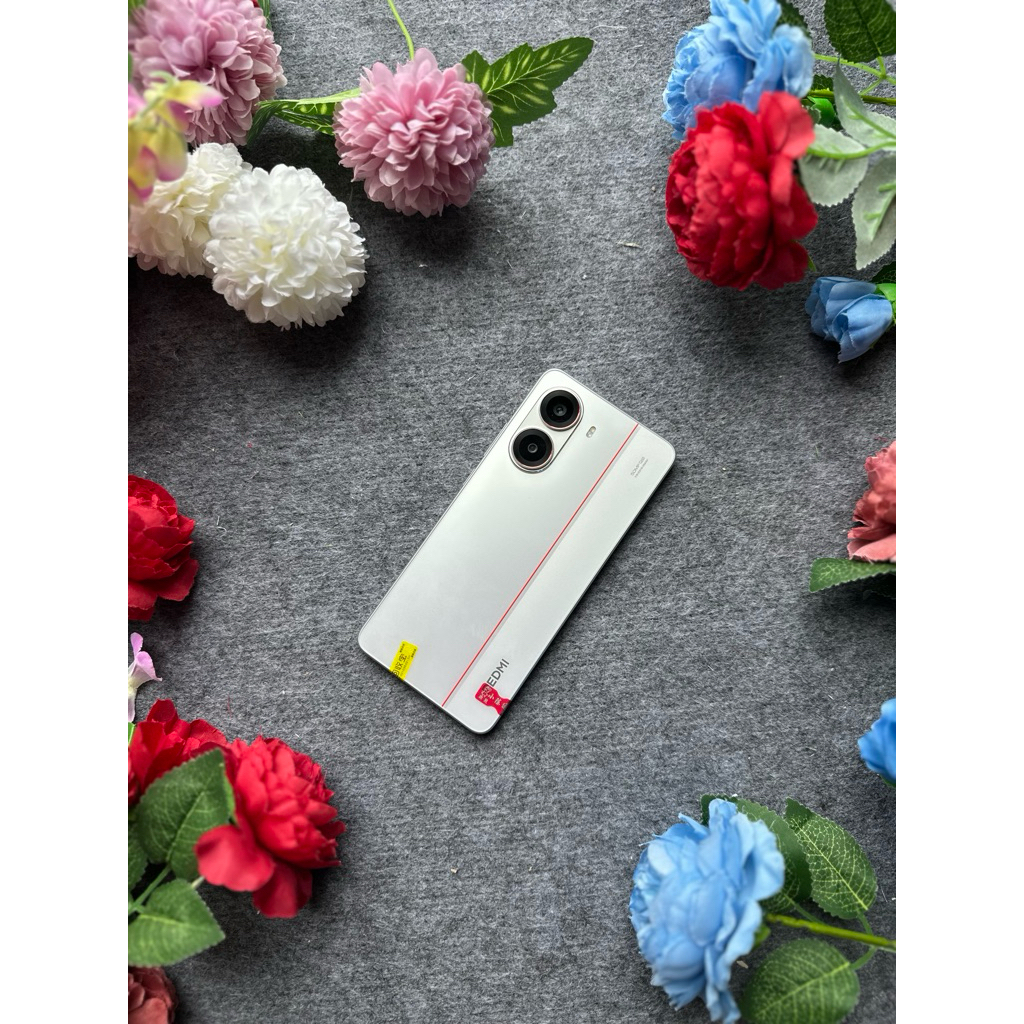 Xiaomi Redmi Turbo 4 (Dimensity 8400 Ultra)