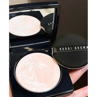 Phấn Bobbi Sheer Finish Bluring căng bóng