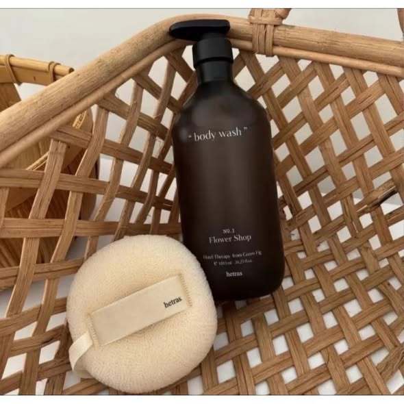 Sữa Tắm Hetras Hotel Therapy Body Wash No7 Hotel Wood 1013ml