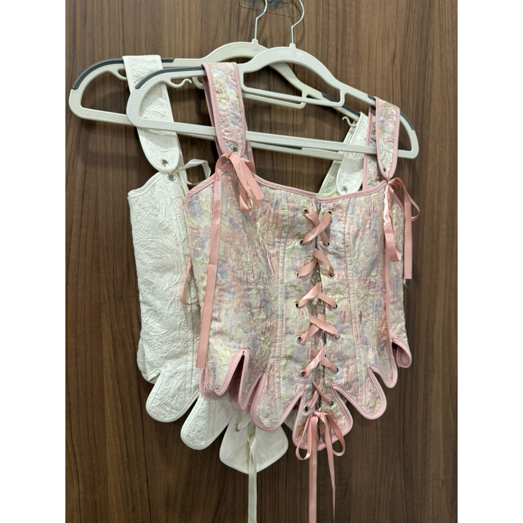 Combo áo Into Eight Size S mặc 1-2 lần