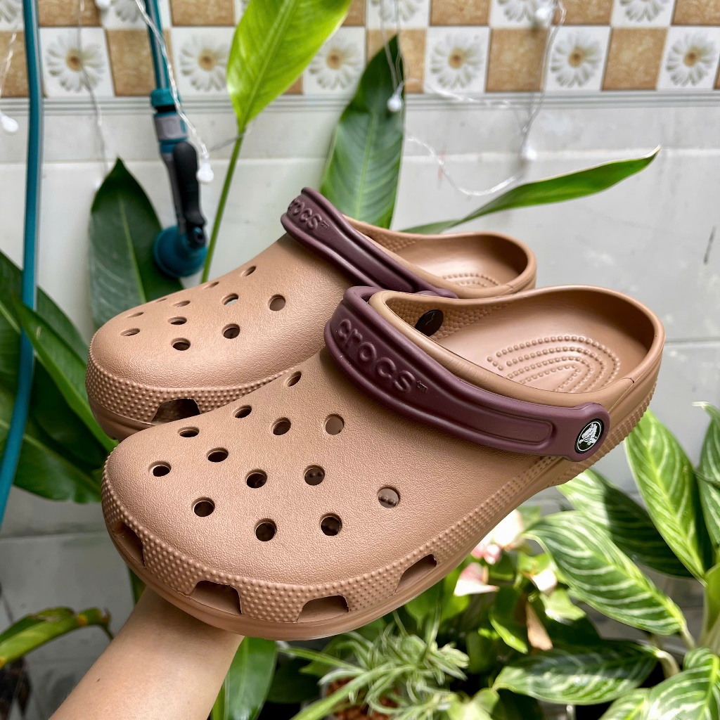 [HÀNG NGUYÊN CHÍNH HÃNG] Dép Crocs Classic Clog màu nâu – Basic mà vẫn cực chất
