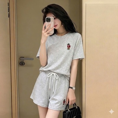 Set Bộ Nữ Mặc Nhà 2026301 Áo Cộc Tay Thêu Hình Gấu Mix Quần Đùi  Chất Cotton Mềm Mát Eva Lover