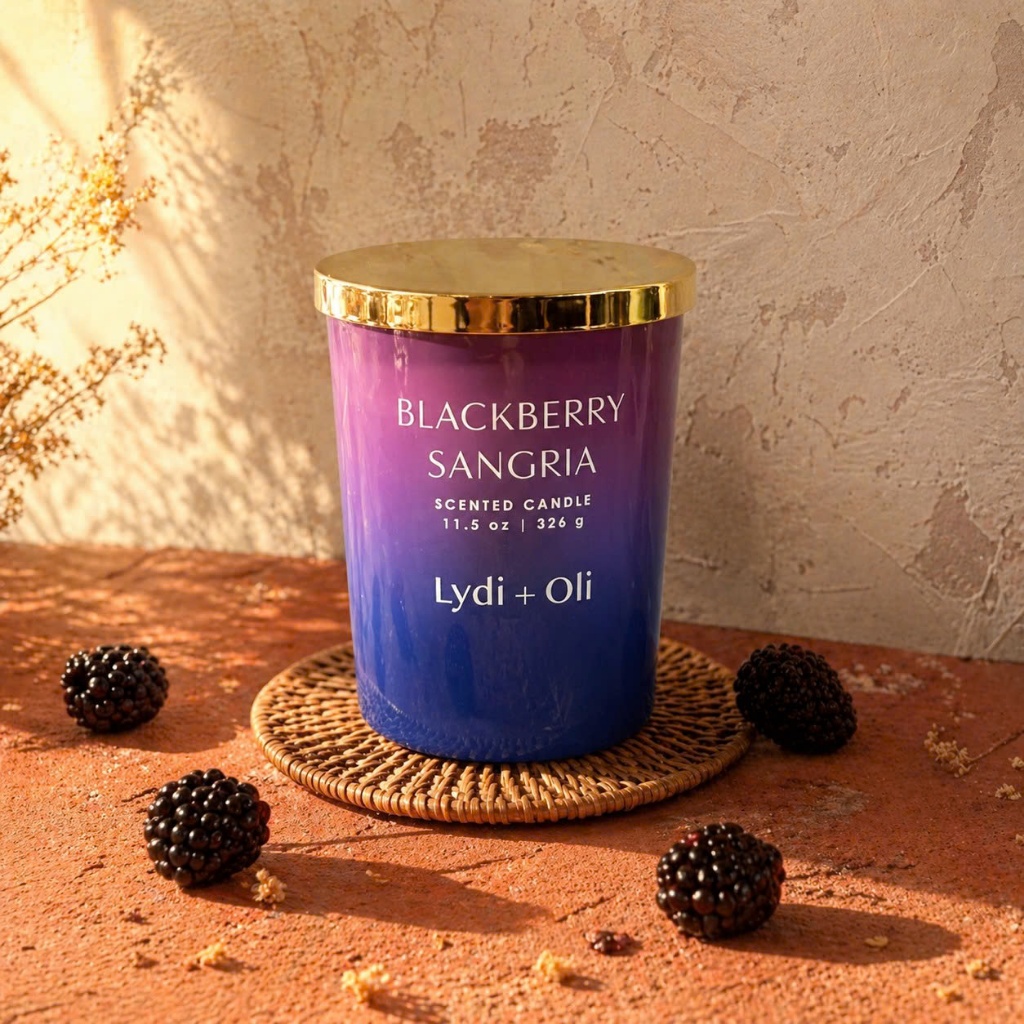 Nến Thơm Lydi + Oli Blackberry Sangria 326g Ombre Tím Xanh Hương Rượu Trái Cây VNXK