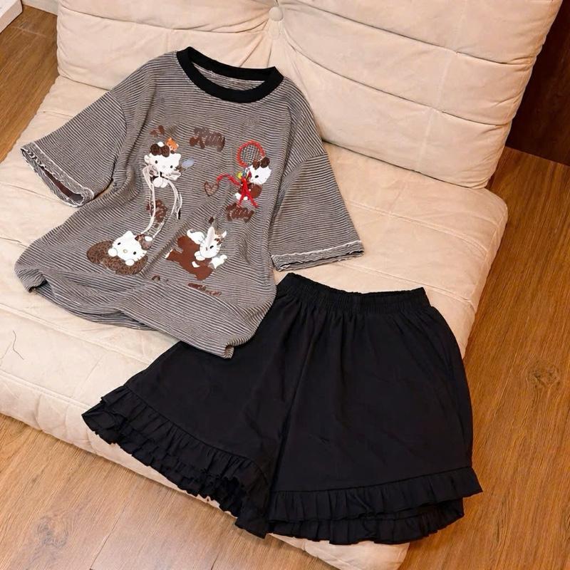 [TẶNG CHUN BUỘC TÓC] Set Bộ Áo Thun Kẻ Hoa Tiết Dễ Thương Mix Quần Bèo Cute Đáng Yêu – BY BOOM STORE | BigBuy360 - bigbuy360.vn