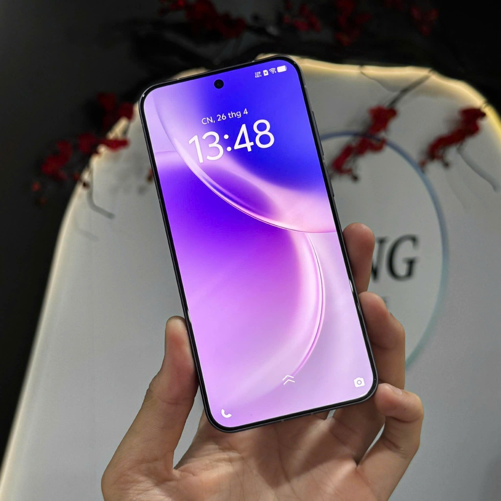 VIVO X300 ram 12/256G, chip Dimensity 9500, hàng Fullbox, bảo hành 1 đổi 1 - Wingmobile | BigBuy360 - bigbuy360.vn