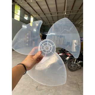 [Hỏa tốc] Quạt đảo trần Thái Lan HATARI C16R1 (dùng remote) / HT-C16M7 (dùng hộp số có nút dừng)