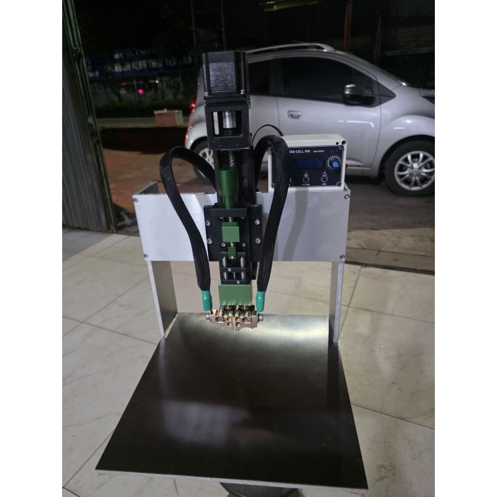 máy hàn cell pin trụ điện