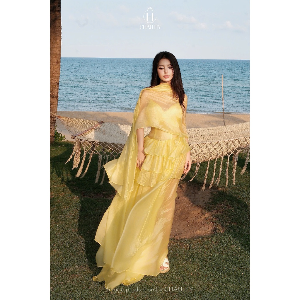Đầm Tơ Omely Kèm Khăn Choàng Kiểu dáng maxi, chất liệu tơ cao cấp- 𝑪𝑯𝑨𝑼 𝑯𝒀 𝑫𝒆𝒔𝒊𝒈𝒏