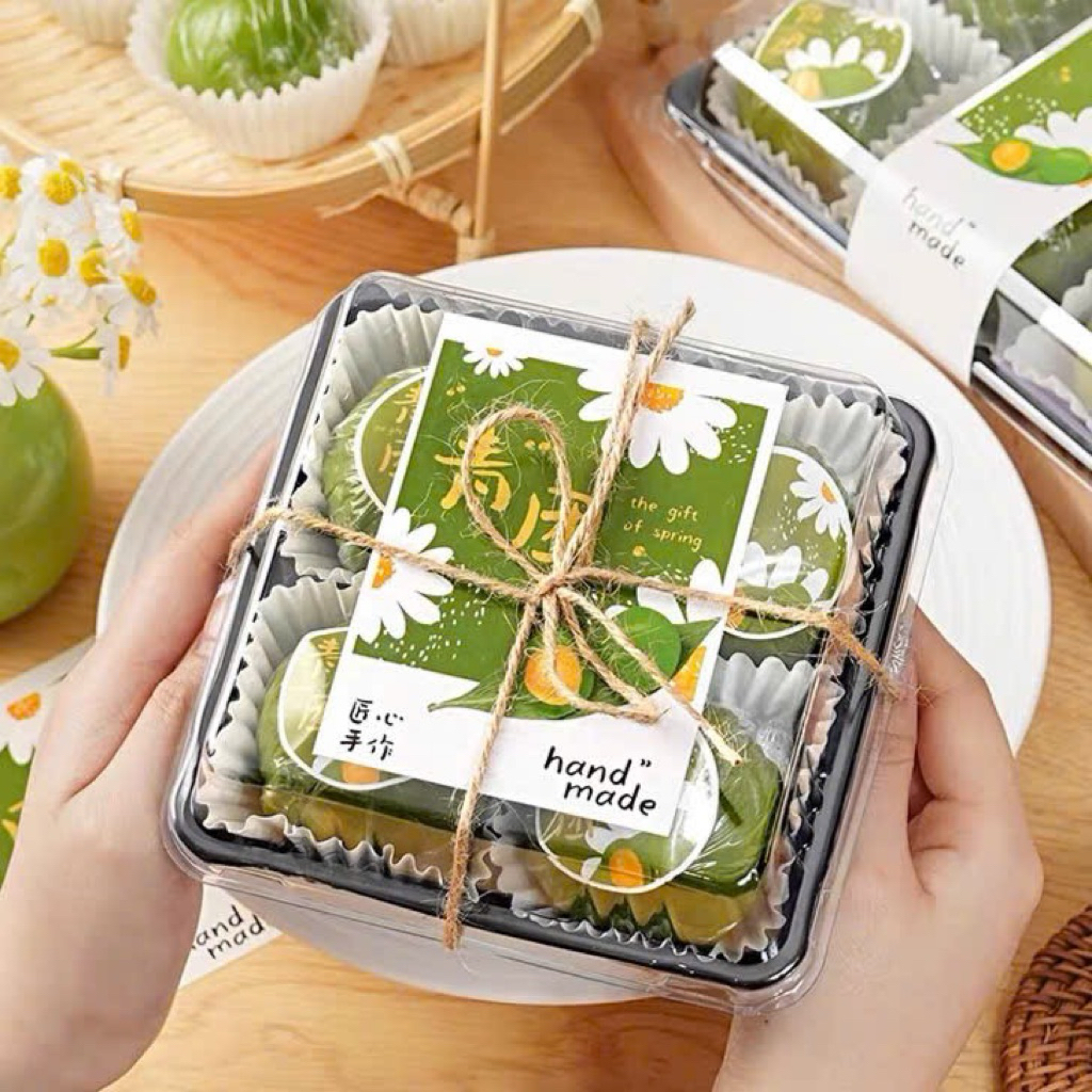 100 Hộp nhựa 4 ô vuông đựng bánh FG134 (Không kèm tag)