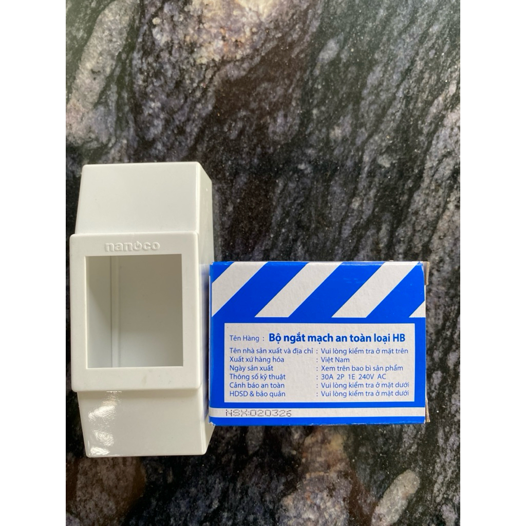 aptomat panasonic 30A