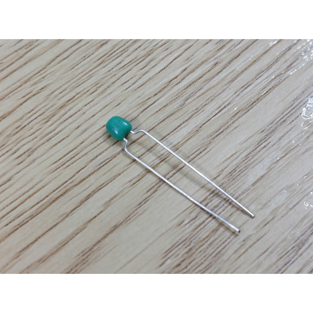 (20 cái) Tụ 22P Nhật xịn chính hãng 100% 22p 63v thường dùng trong bo mg sanyo .