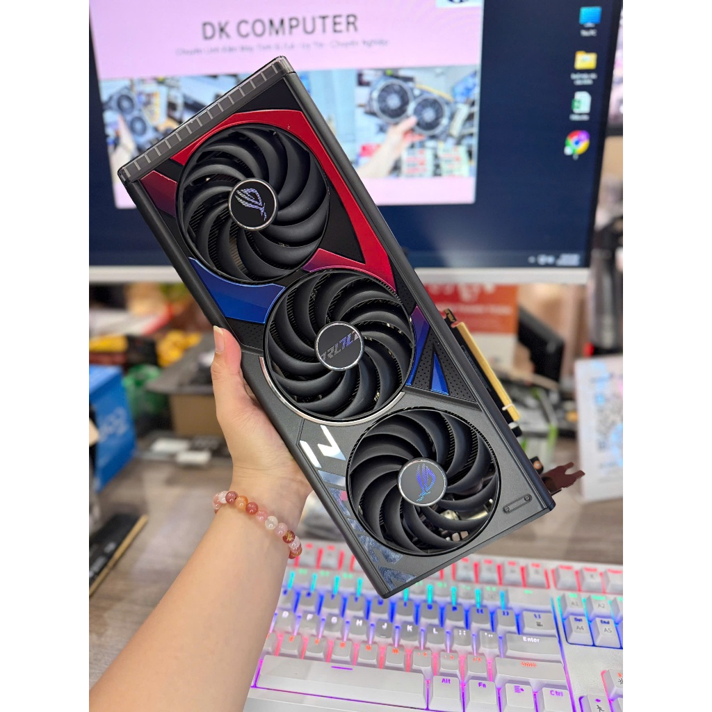 VGA ASUS ROG STRIX RTX 4070Ti 12G OC (12GB GDDR6X, 192 bit, HDMI + DP, 1 x 16-pin)