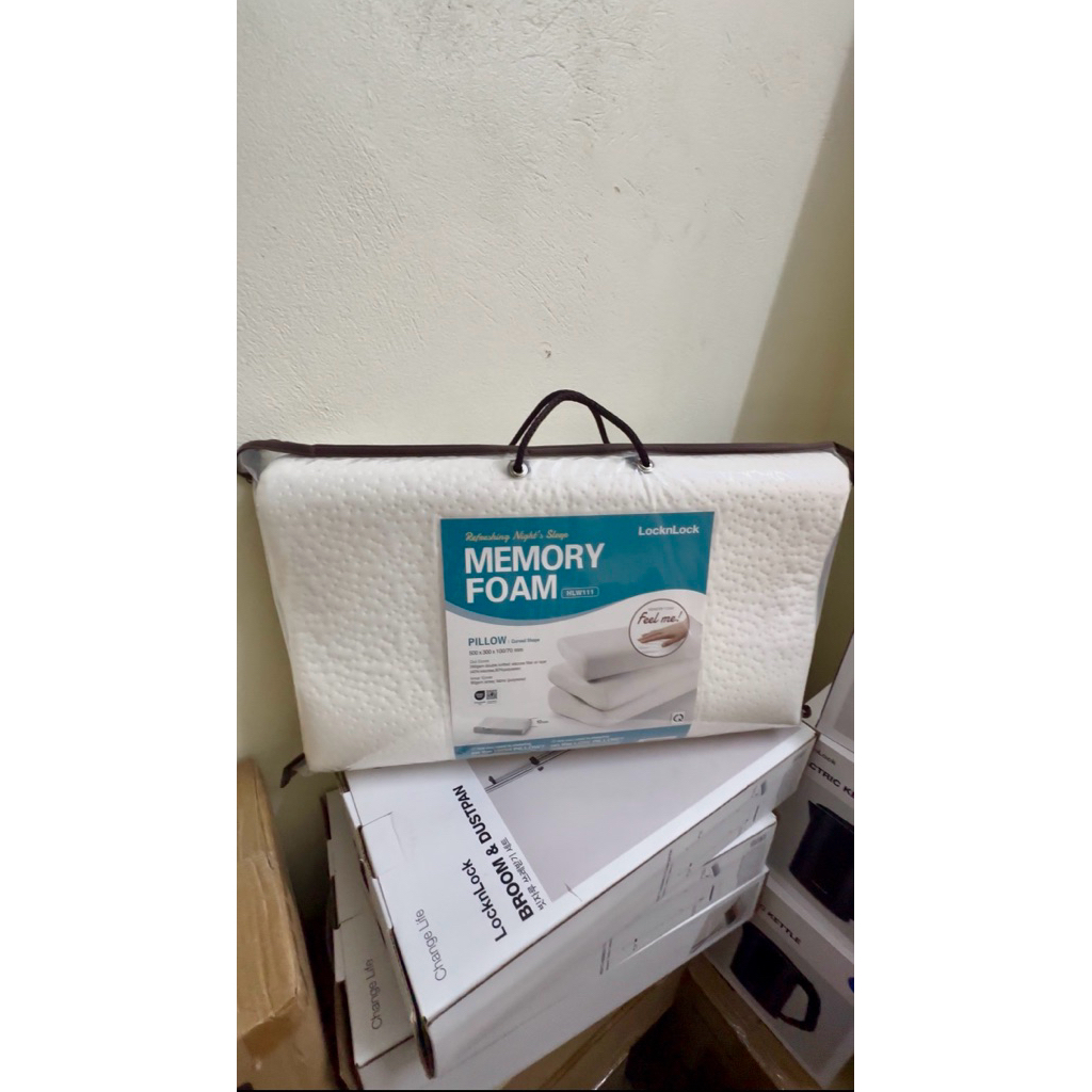 Gối cao su non Memory Foam Cong 50D LocknLock - HLW111