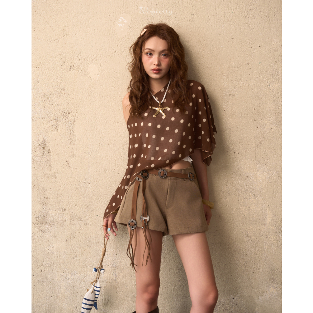 AH08 Áo lệch vai vải chiffon mềm mại họa tiết chấm bi phù hợp phong cách màu hè outfit đi biển Wepre