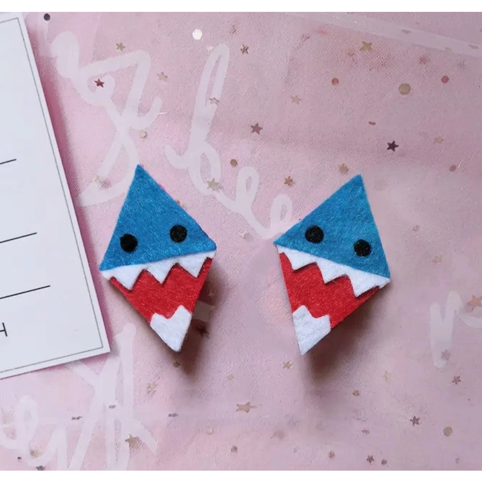 Kẹp tóc Gura Cosplay- Giá của 1 chiếc