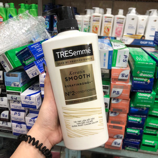 Dầu xả Tresemme Keratin Smooth chai 620g - 646ml