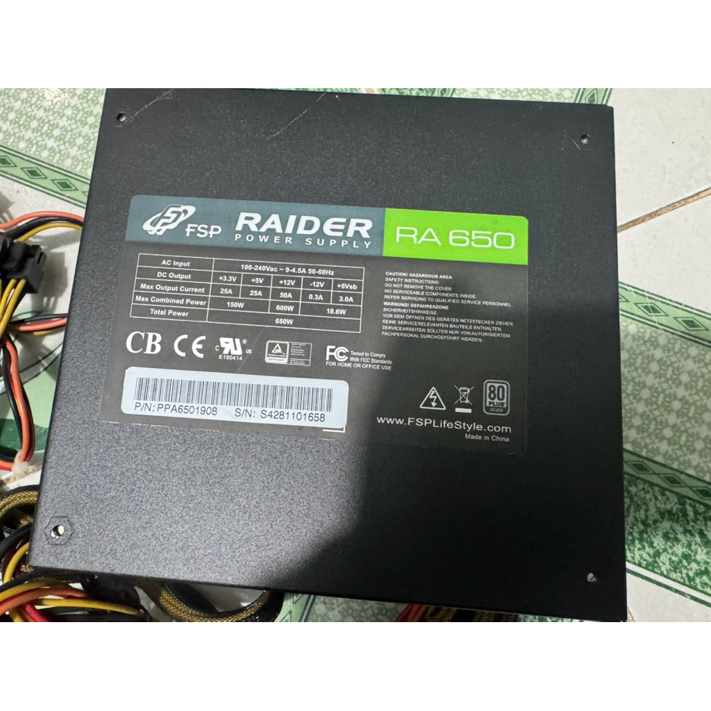 nguồn fsp raider 650w 80plus đẹp chay tốt