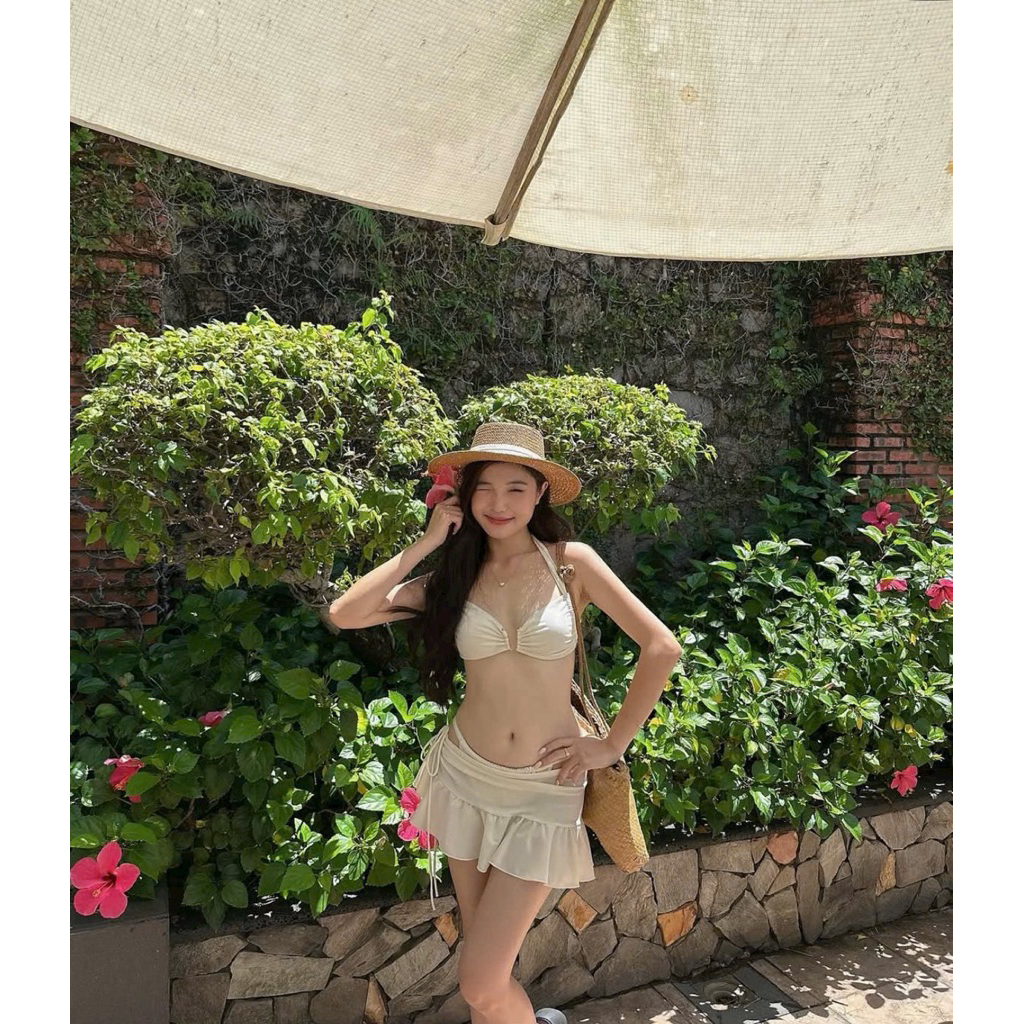 Bikini 3 mảnh áo Khoen quần ship kèm chân váy( sẵn hàng- che tên)