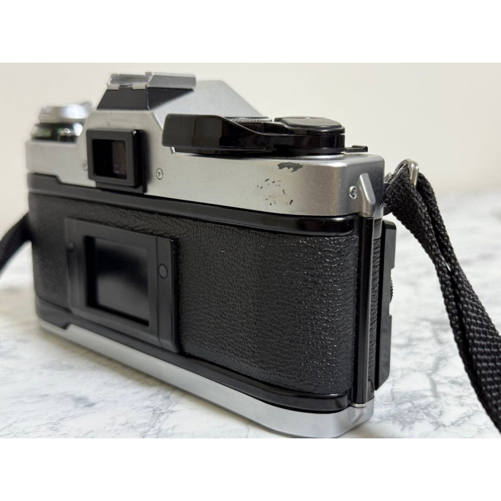 Máy ảnh Film Canon AE-1 Program (Black) – Bản đen huyền thoại- Kèm Lens FD 50mm f/1.4