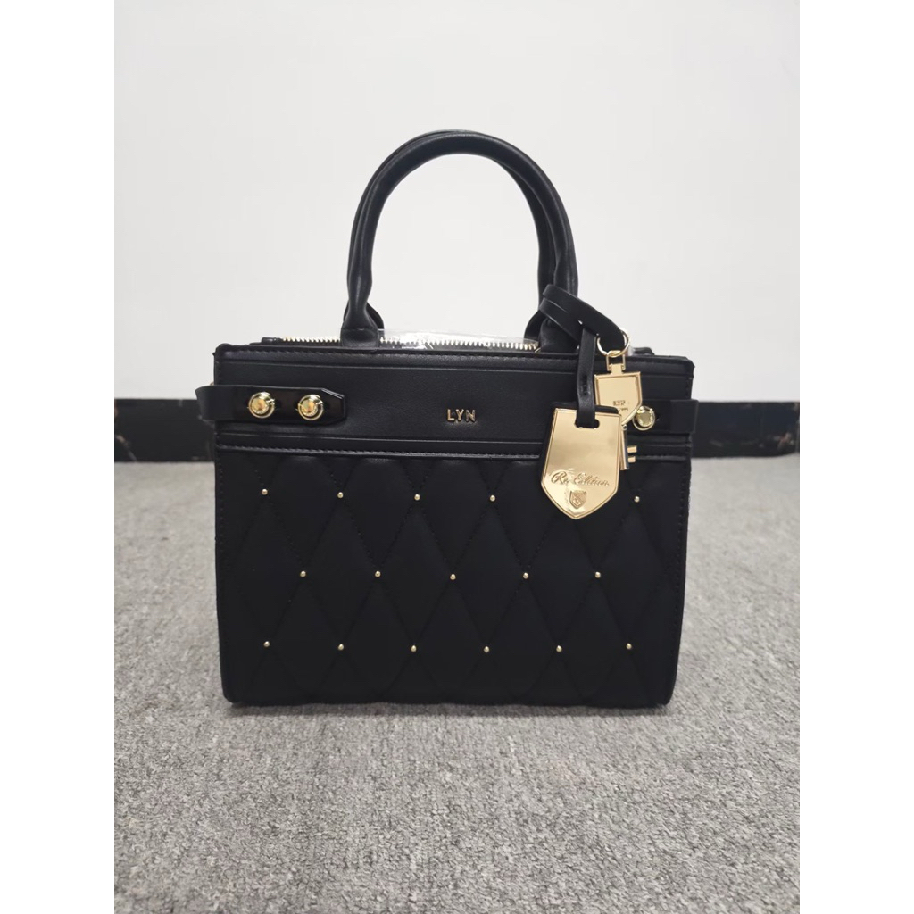 HERA FINENESS TOP HANDLE Túi xách tay, tote nữ size 24x20 cm bags Lyn quý phái HERA FINENESS TOP HAN