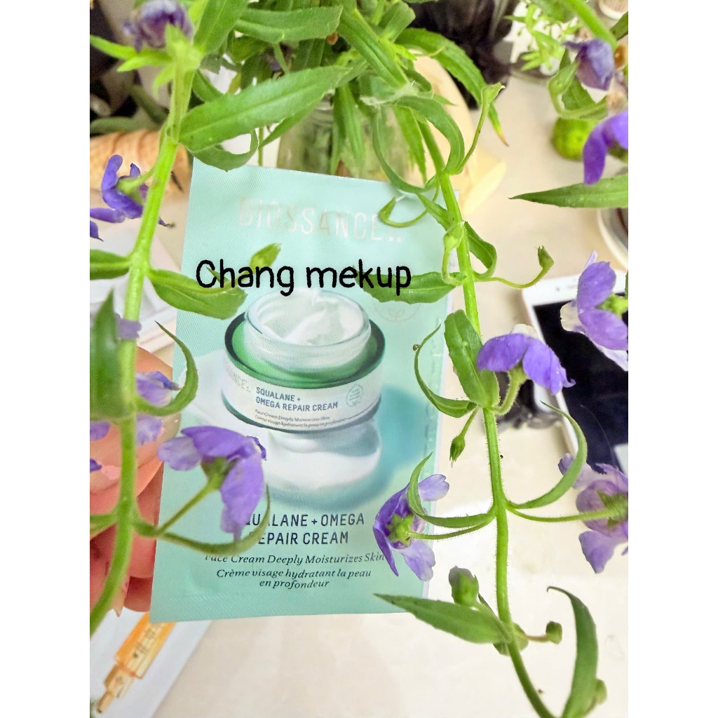 Kem dưỡng ẩm Biossance Squalane + Omega Repair Cream