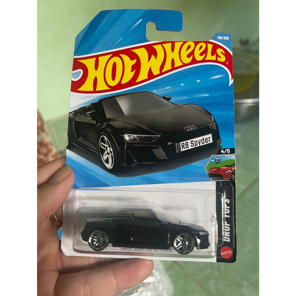Xe Hot Wheels 2019 Audi R8 Spyder | Đen