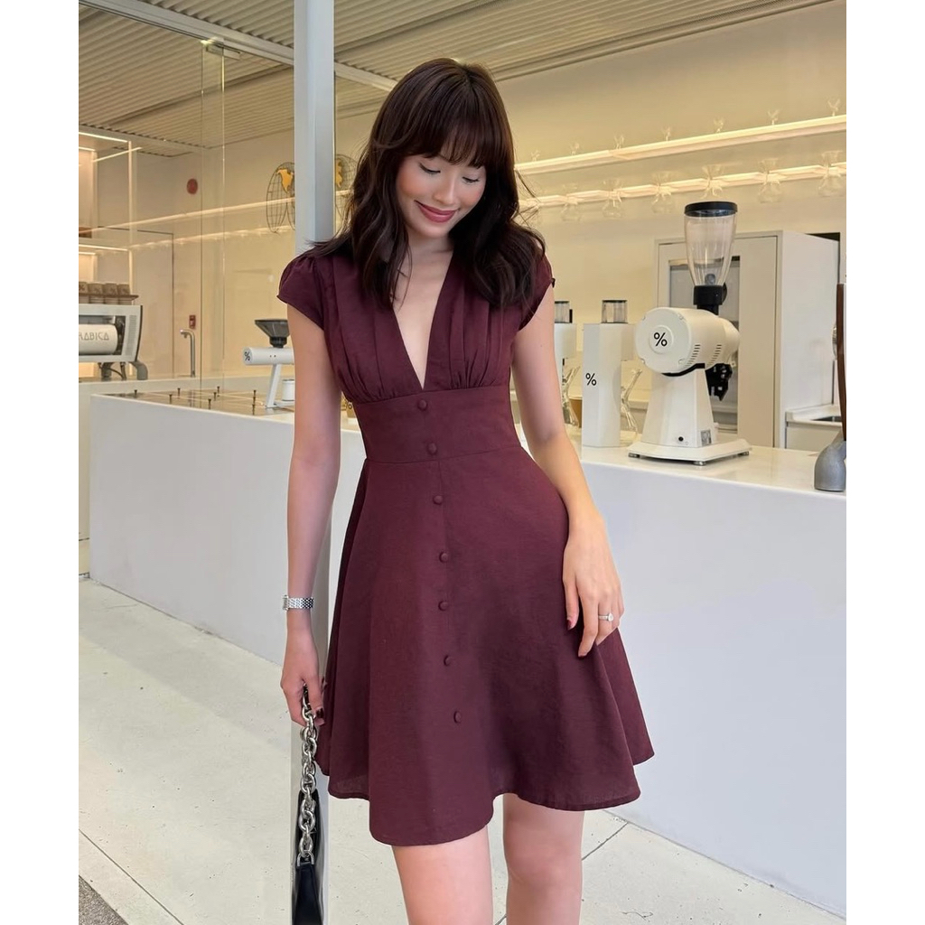 | Chang Tròn | 𝐑𝐮𝐛𝐲 𝐖𝐢𝐧𝐞 𝐃𝐫𝐞𝐬𝐬 + Tặng Kèm Dây Cột Cùng Màu - Đầm Cổ V Chiết Eo Bigsize | BigBuy360 - bigbuy360.vn