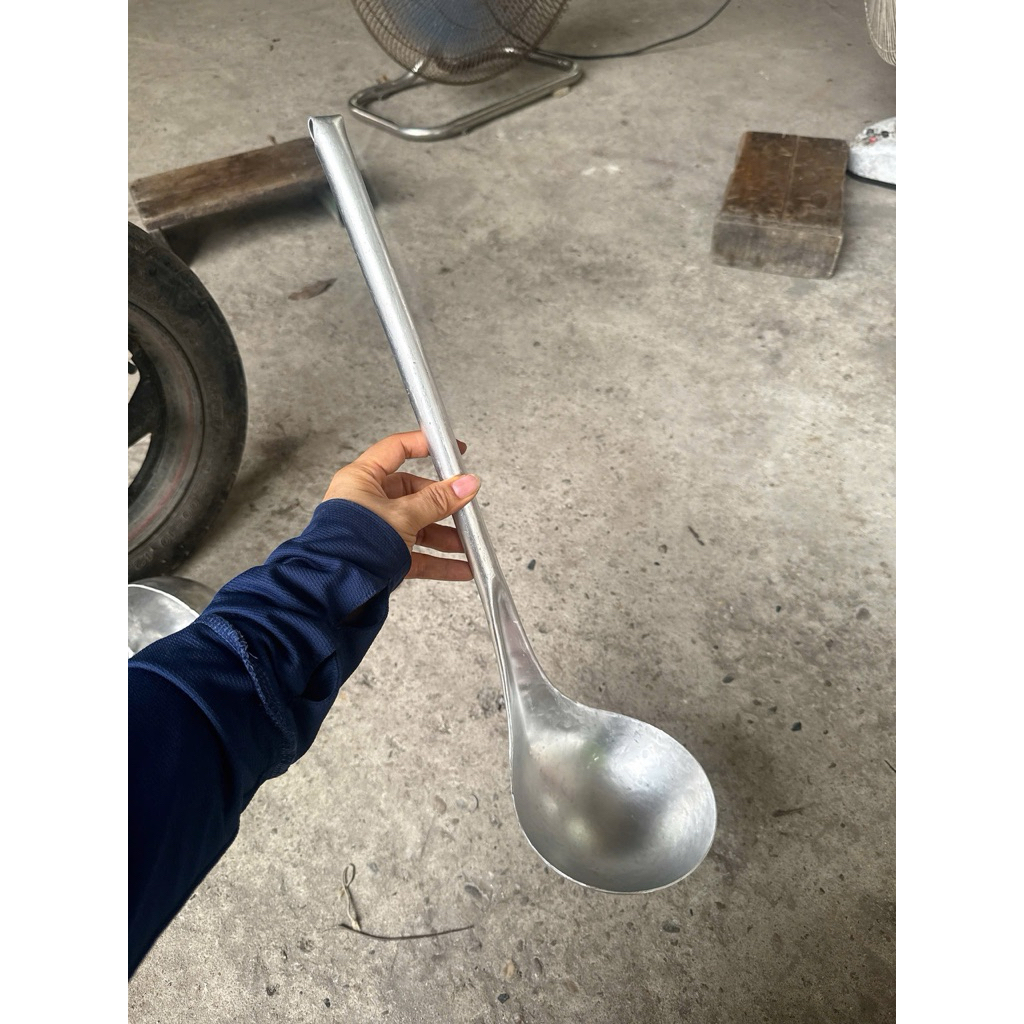Thìa nhôm m-Thìa múc phở bằng nhôm cao cấp- Thìa nhôm-Thìa nhôm mục nước -Kt 40cm x 17cm-Tn