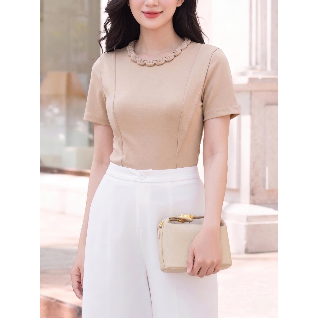 Áo Thun 𝐂𝐂𝐇𝐀𝐓 Dáng Ôm Kiểu Bona Cổ Trang Trí Chất Liệu Mềm Mát 16TNC8011OT | BigBuy360 - bigbuy360.vn