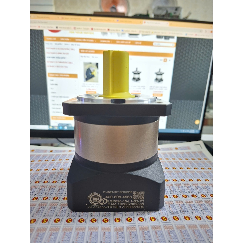 Hộp Số Giảm Tốc Servo 750W Tỉ Lệ 1:10 Mới LSR090 Mặt Bích 90