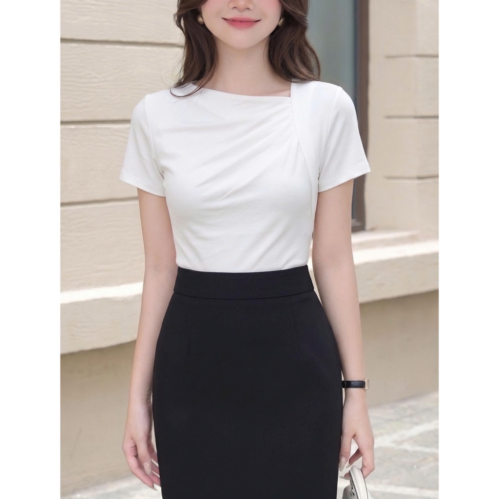 Áo Thun Nữ 𝐂𝐂𝐇𝐀𝐓 Dáng Ôm Xếp Chéo Emma Cúc Trang Trí Chất Liệu Mềm Mịn 16TNC9019OT | BigBuy360 - bigbuy360.vn