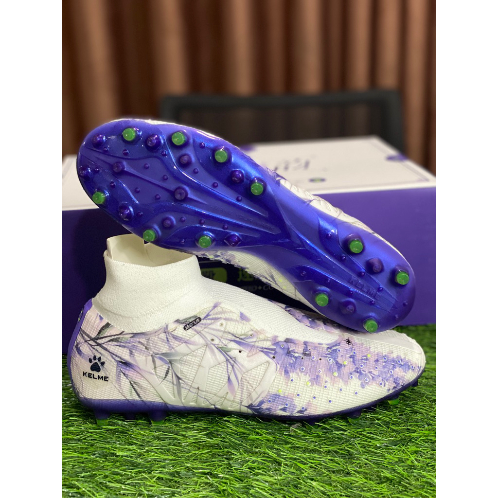 Giày Bóng Đá Kelme 3.0 Pro Đế MG - Trắng Tím Lavender