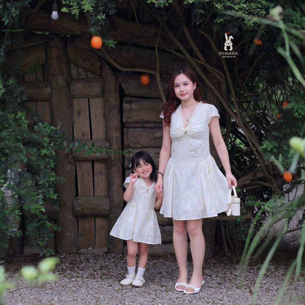 POOL KIDS _ Elia Cream MẸ VÀ BÉ