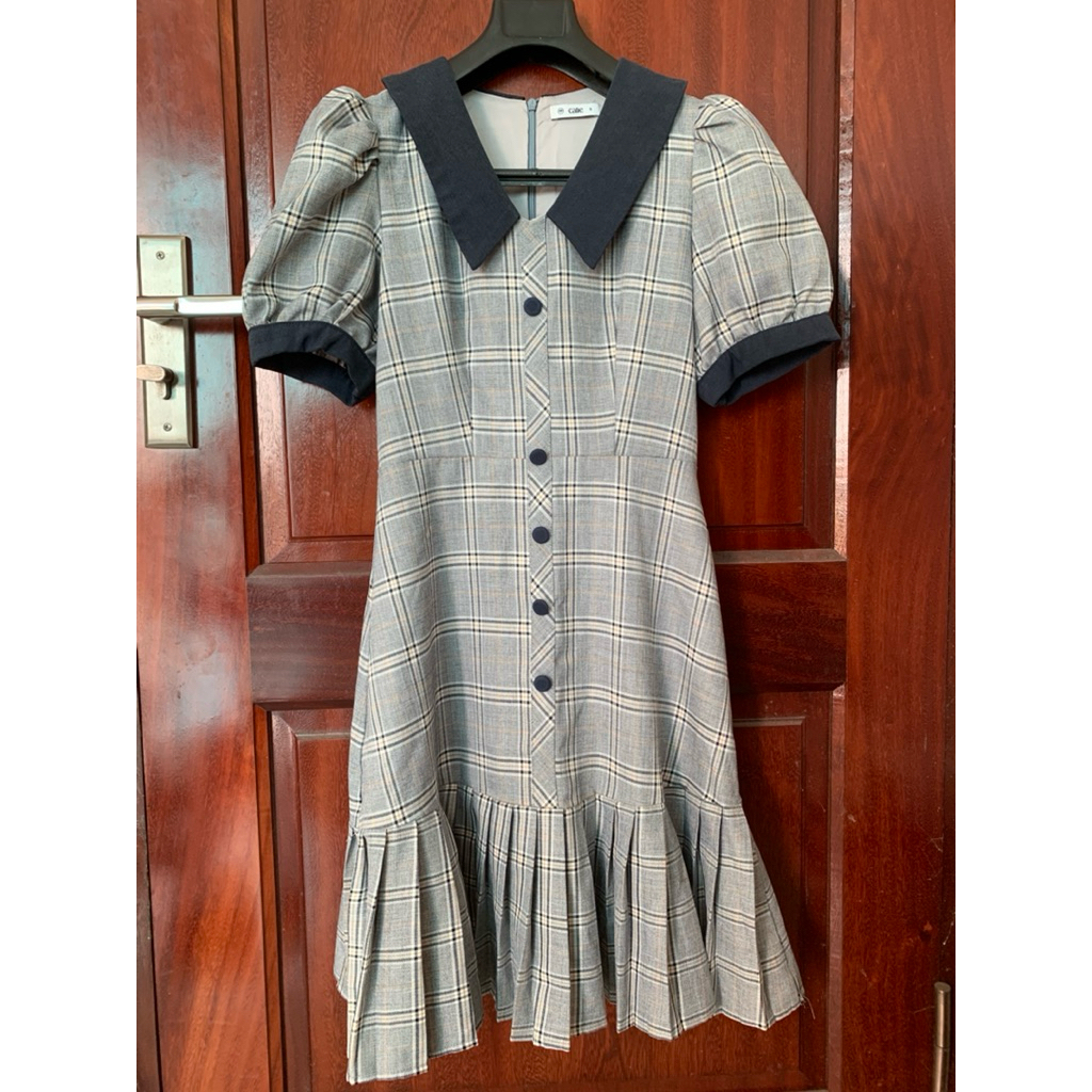 pass váy caro công sở Calie size S như ảnh