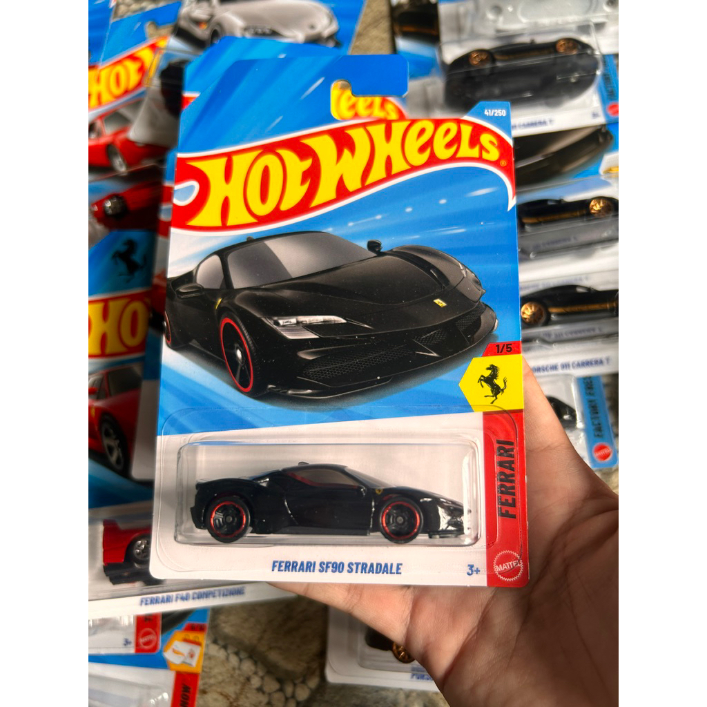 Hotwheels Ferrari SF90