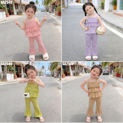 Set Bộ Quần Áo Bé Gái Áo Hai Dây Bèo Nhún Phối Quần Ống Loe Sành Điệu MINTSCLOSET GA2540