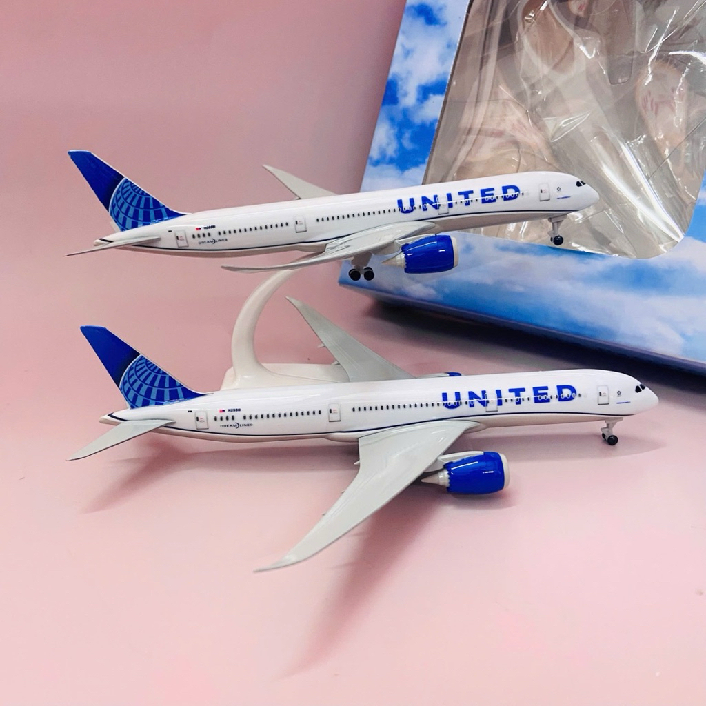 Máy Bay Hợp Kim Cao Cấp Boeing 787 Dreamliner "United Airlines" Tỉ Lệ (1:1) | Aircraft Display Model