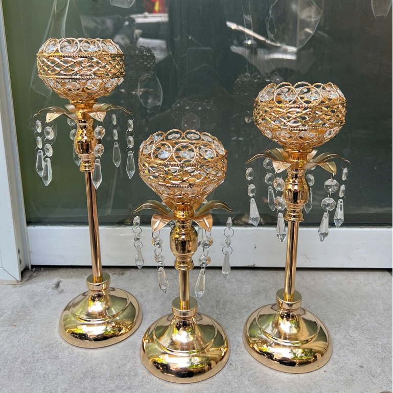 Bộ 3 chân nến kim loại hình tròn đính đá trang trí decor gia tiên , tiệc cưới, nhà hàng,…CN008