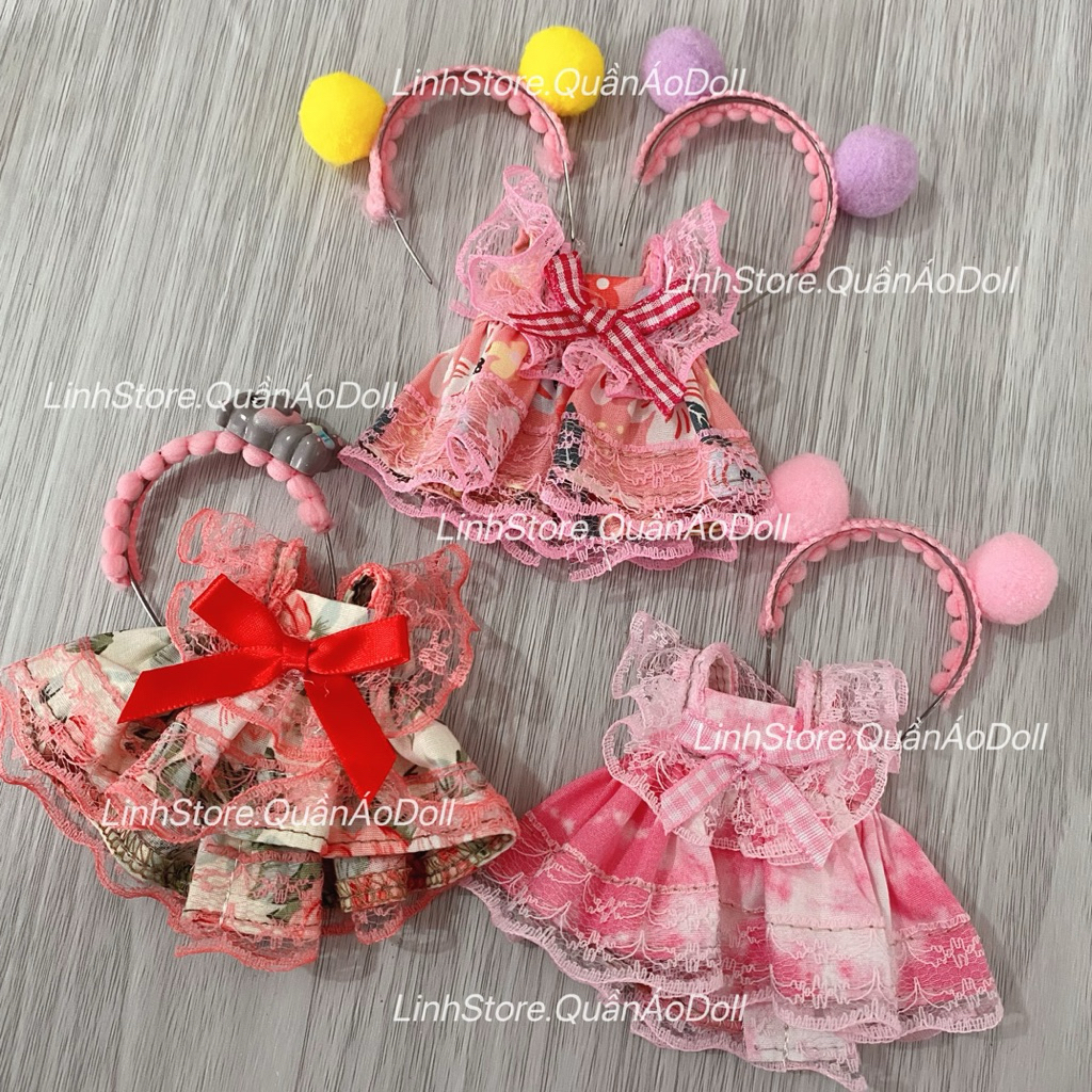 [Quần áo búp bê] VÁY REN KÈM CÀI NGẪU NHIÊN XINH DOLL 5IN