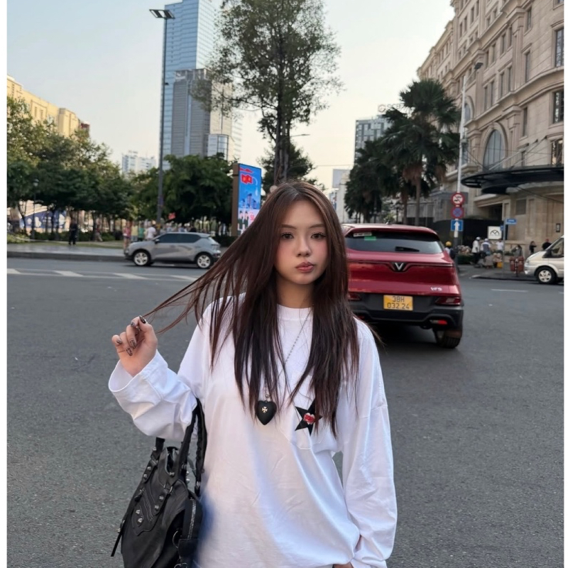 TRAFFY CUPID "who are you" - Áo Thun Tay Dài Form Oval Stargirl/Starboy Cotton 2 Chiều Unisex | BigBuy360 - bigbuy360.vn