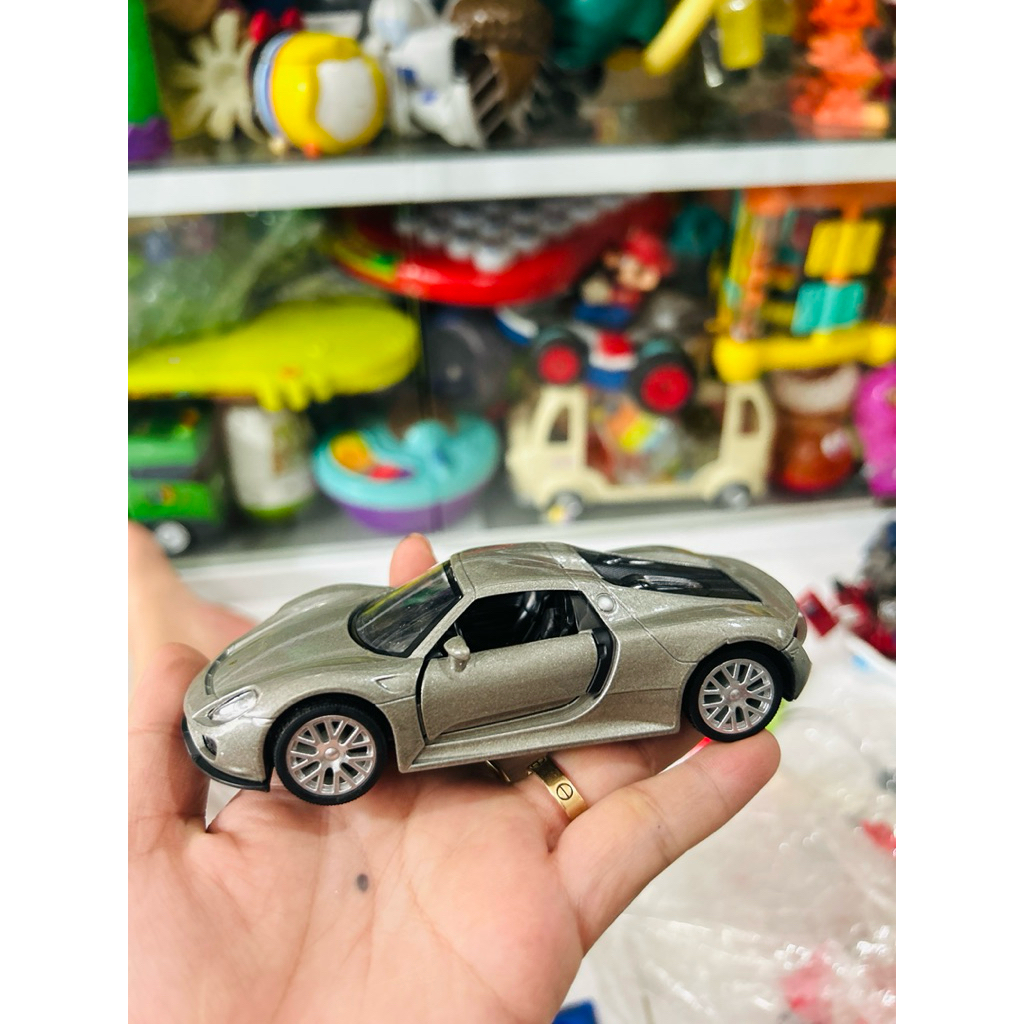 Mô hình xe 1:24 RMZ City Porsche 918 Spyder ( Hàng 2nd)